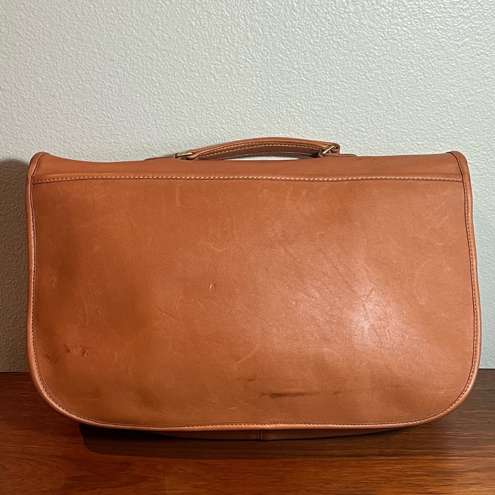 Vintage Coach Carrier Brief Bag in British Tan with Hang Tag - Style 9800 - Picture 3 of 16